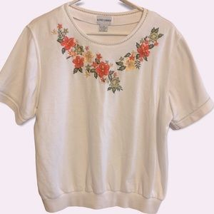 Alfred Dunner Embroidered Top M